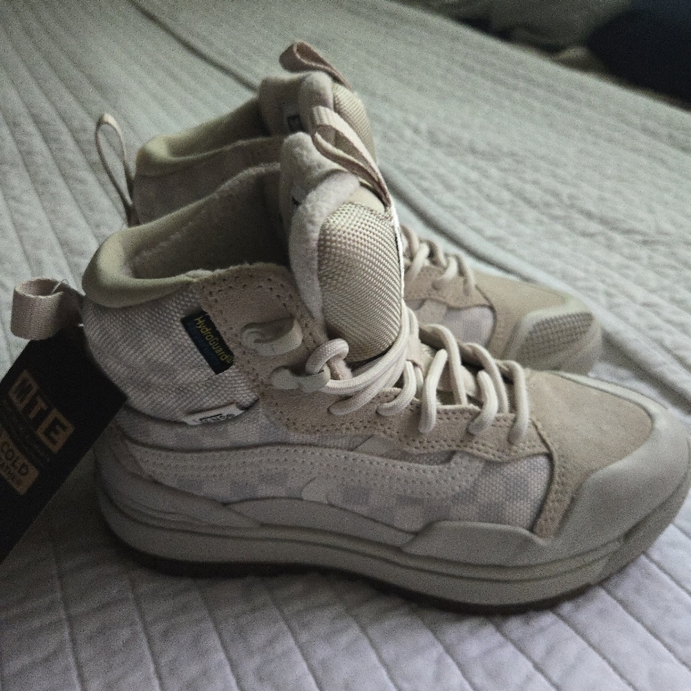 Vans Ultrarange Exo Hi Mte 2 Women Size 5 Checkerboard Birch Tan 012026 - Picture 7 of 10